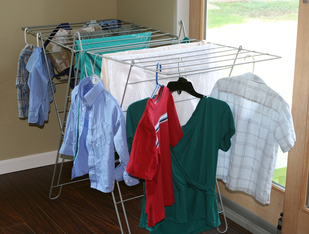 [Laundry+rack.JPG]