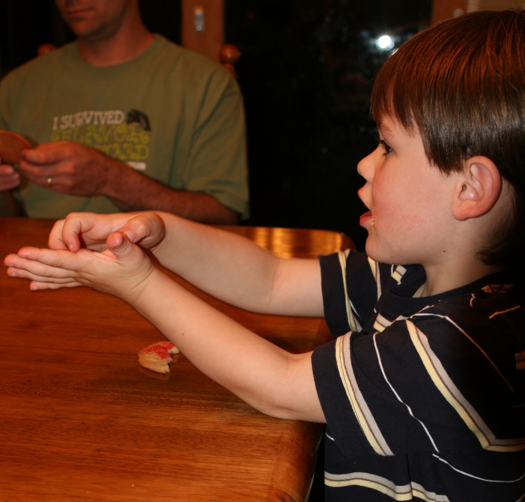 [Em+ASL+COOKIE.JPG]