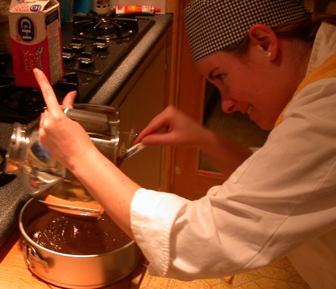 [MakingChocolate+Cheesecake.JPG]