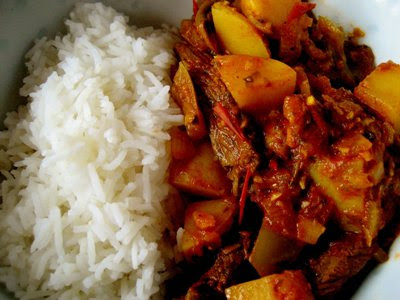 Beef and Potato Curry | Samayal Blog