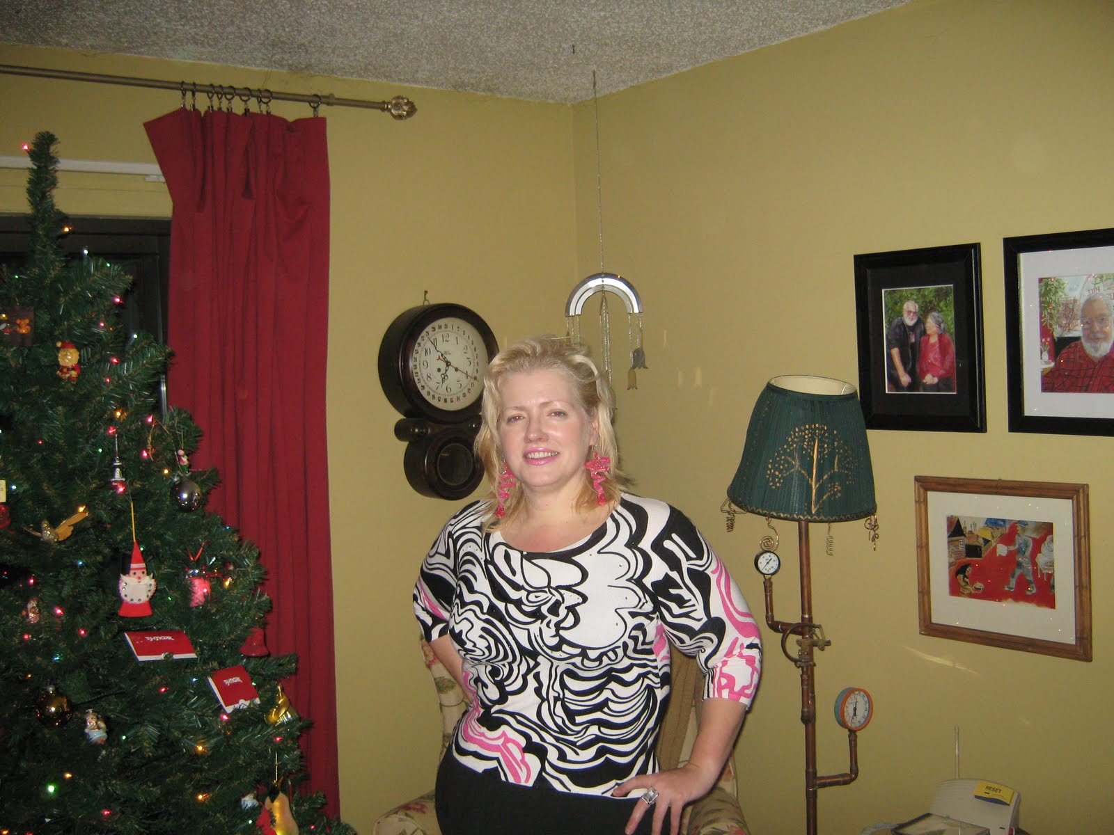 [IMG_3272.JPG]