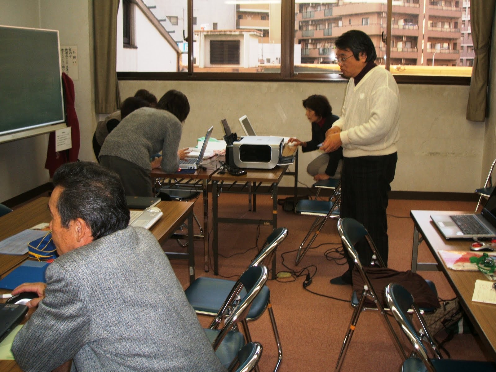 [DSCF2018.JPG]