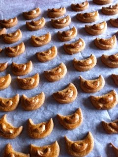 FOOD&hellip;LOVE&hellip;PASSION: Chinese New Year Cookies &amp; Butter Cake