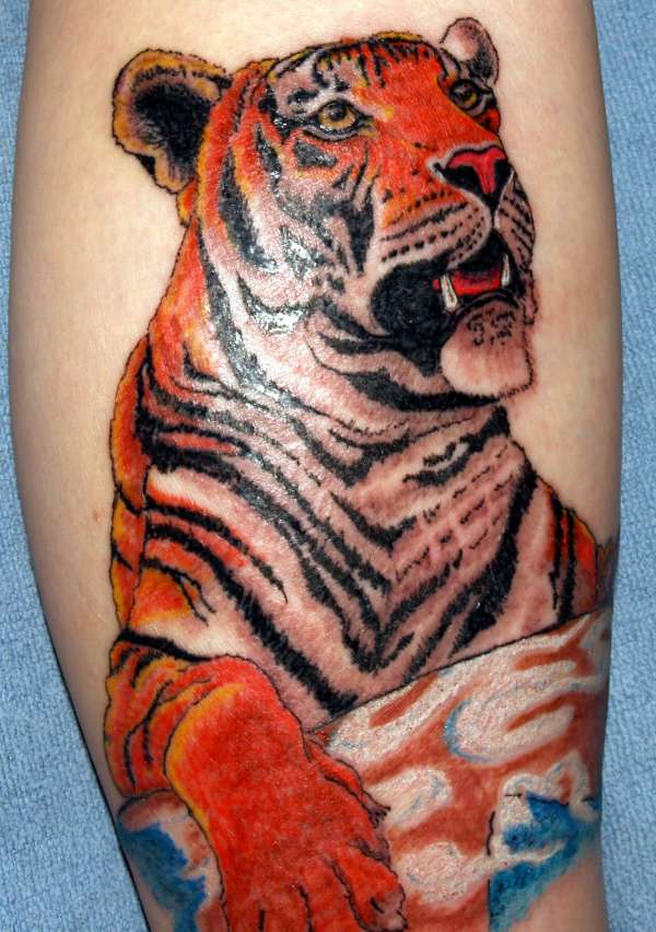 Sink or Swim in Storm's Tattoo Work ~ More at: artonyou.co by ? ? Sink or Swim in Storm's Tattoo Work ~ More at: artonyou.co by ? ?