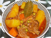http://4.bp.blogspot.com/_kgmTr3xhrAA/Ssoe1wScJCI/AAAAAAAAAjA/CmQBlE2hxzk/s400/Costillas+de+cerdo+con+patatas.jpg