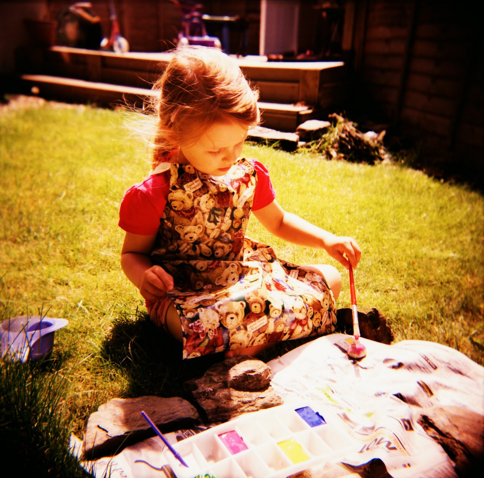 [amelie+paints1]