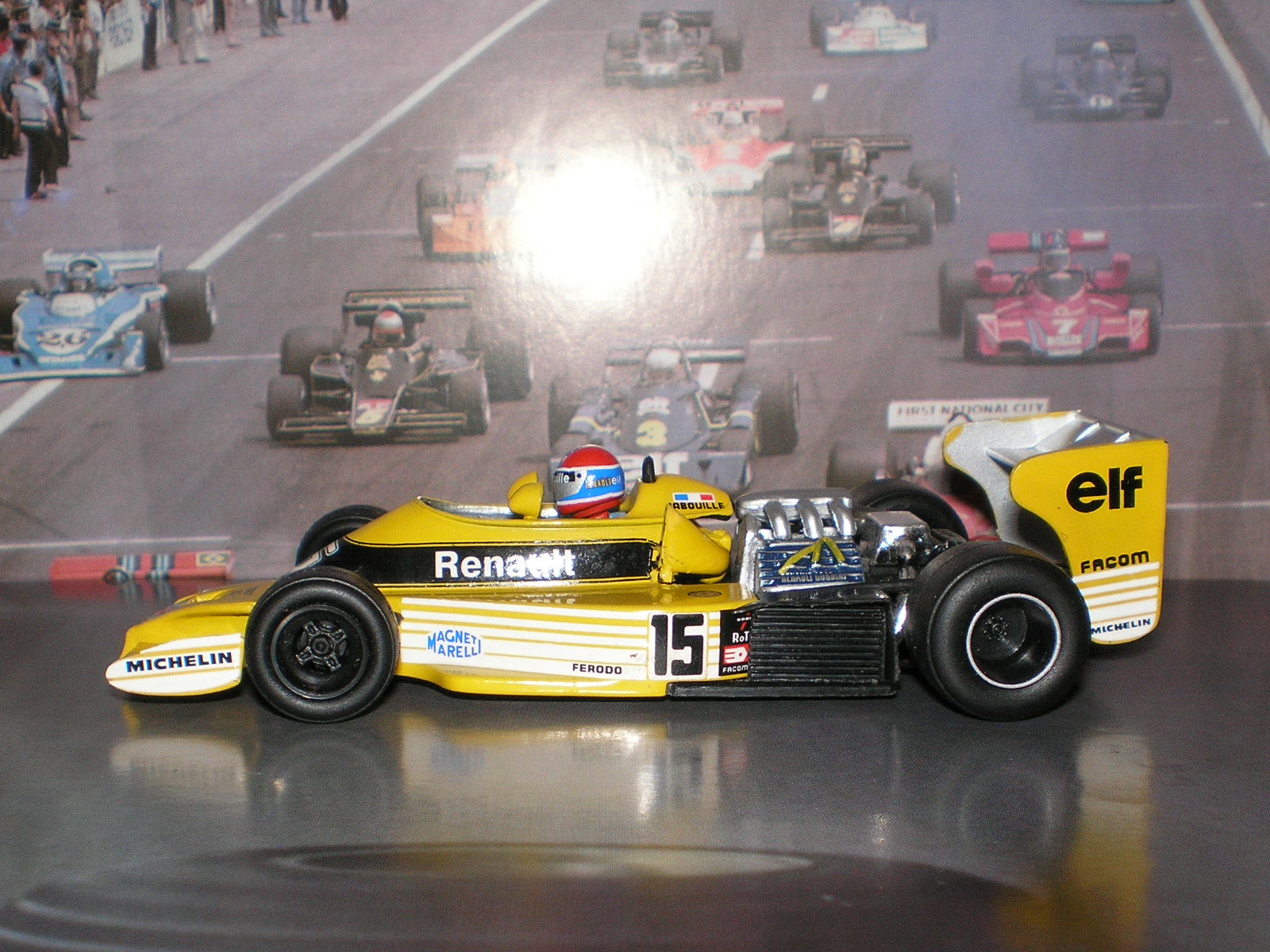 [RenaultR01c.JPG]
