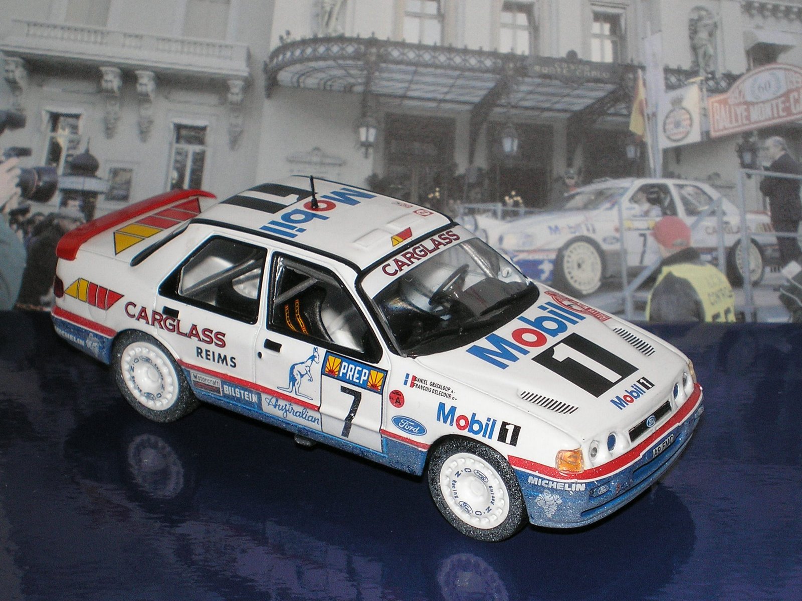 [FordSierraCosworth1992a.JPG]