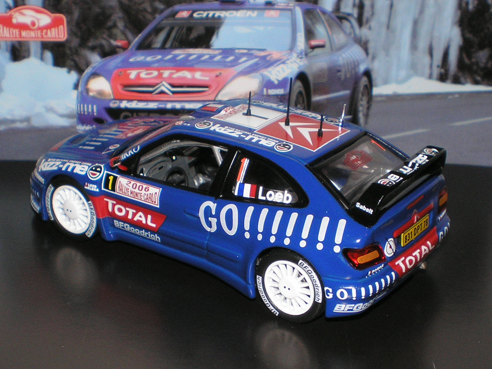 [CitroenXsaraWRCLoeb2006b.JPG]