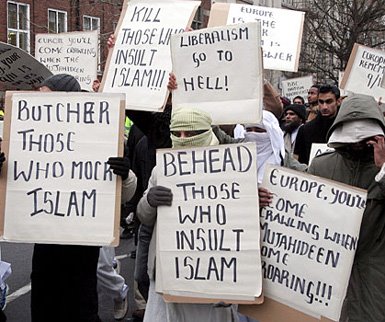 behead-those-who-insult-islam2.jpg