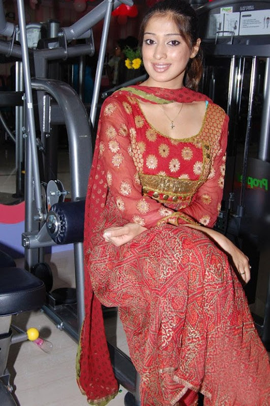 Actress Lakshmi Rai Latest Hot New Stills glamour images