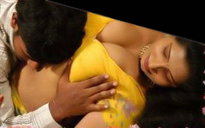 Kareena Kapoor Sexy Photo