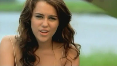 مكتبه صور فلم the last song لمايلي سايرس Miley+Cyrus+-+When+I+Look+At+You+(2009.JB59)%5B(006773)22-05-10%5D