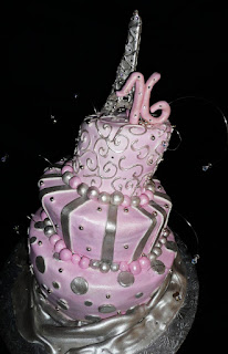 Baking With Roxana S Cakes Sweet 16 Cake Topsy Turvy Paris Theme