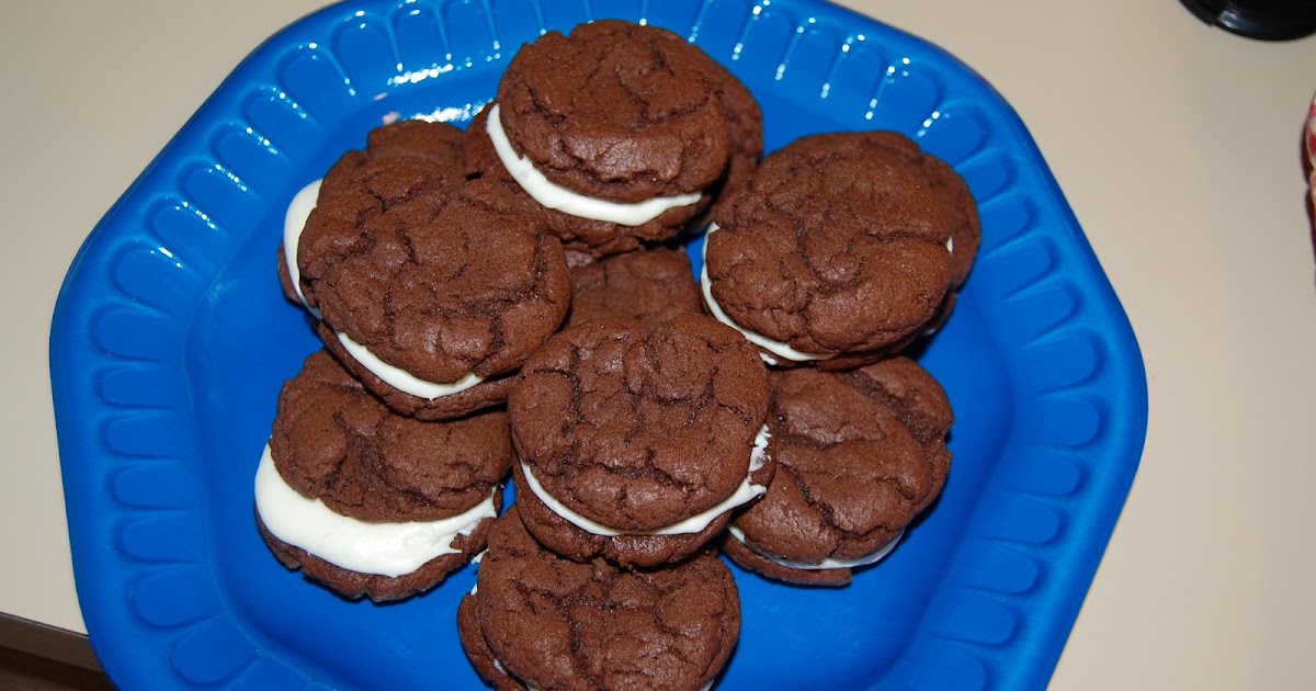 Ashley's Amazing Recipes Homeade Oreo Cakesters