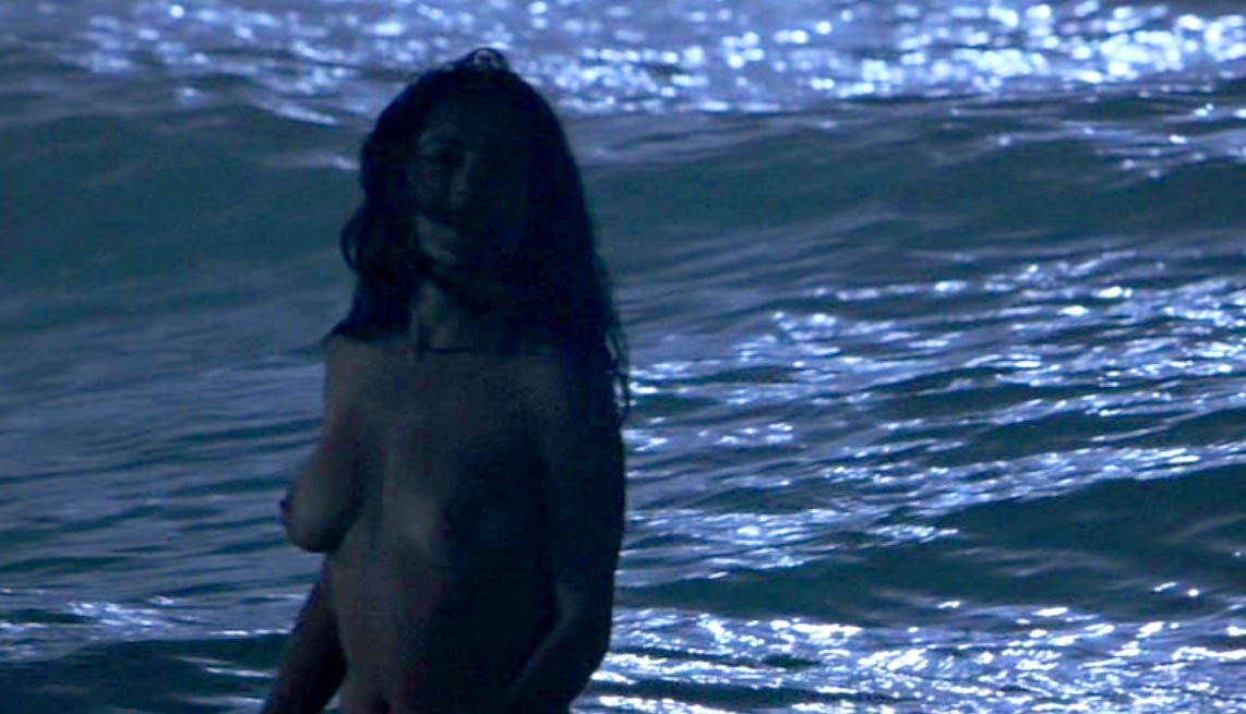 [Salma+Hayek+nude+scene+sexy+topless+tits+GutterUncensored.com+salma-hayek_pic3.jpg]