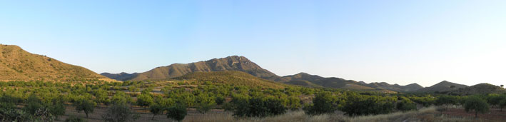 [campos_del_Algarrobo_panora.jpg]