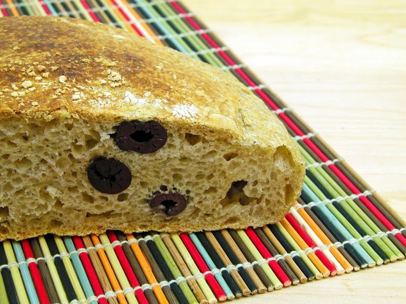 Cooking Weekends No Knead Bread, Kalamata Olive Sourdough