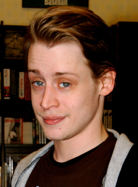 macaulay culkin 2010. macaulay culkin 2010. macaulay culkin 2010.