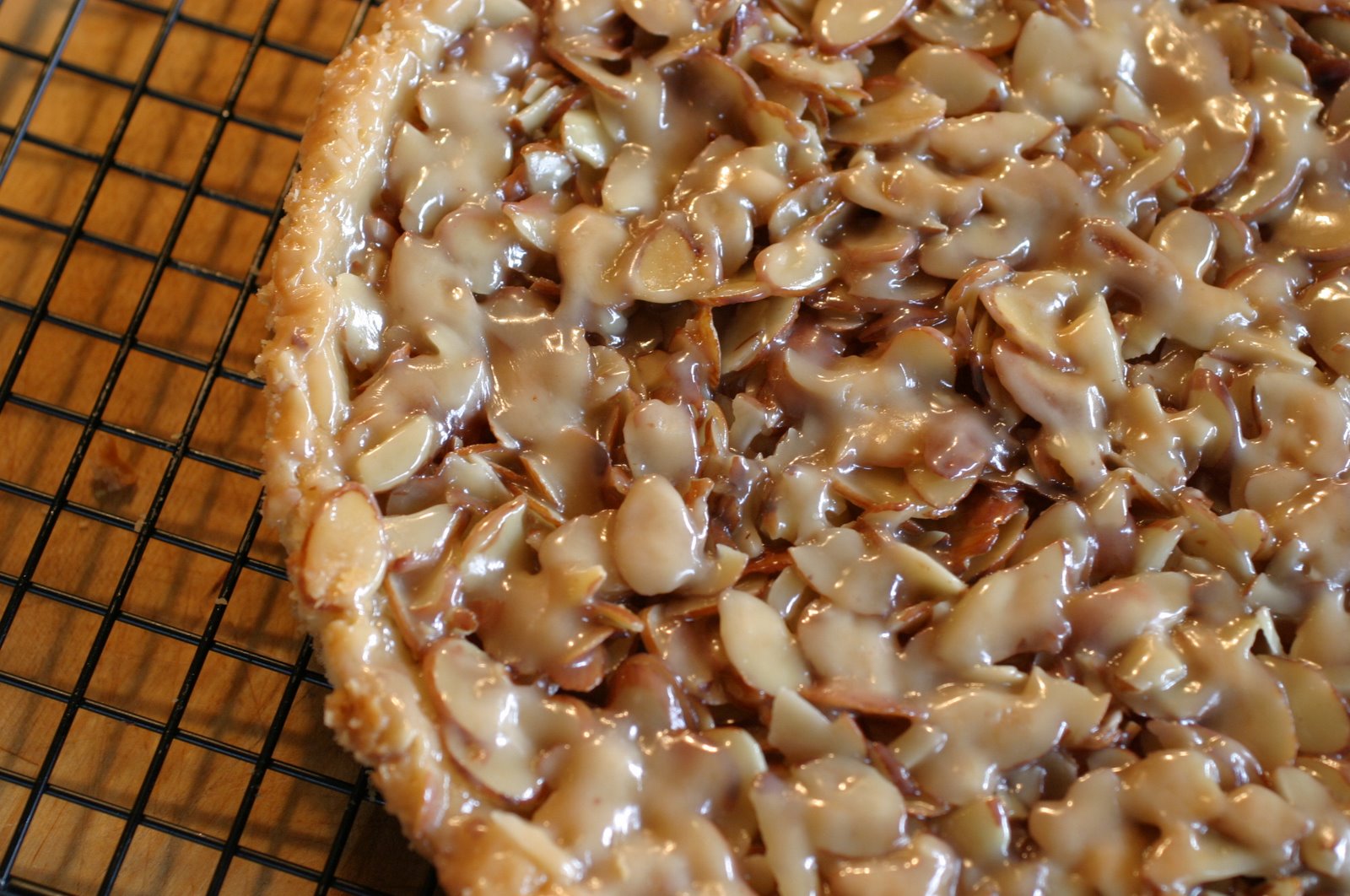 [tart+on+rack.JPG]