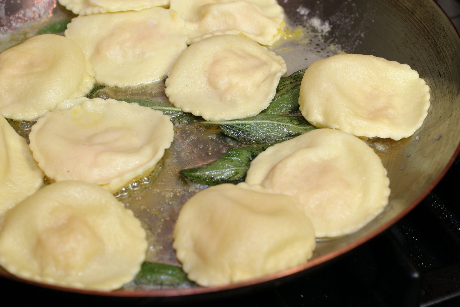[in+skillet.JPG]