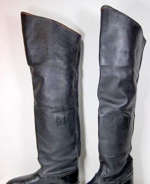 eBay Leather Men's thighhigh boots sell for an impressive price