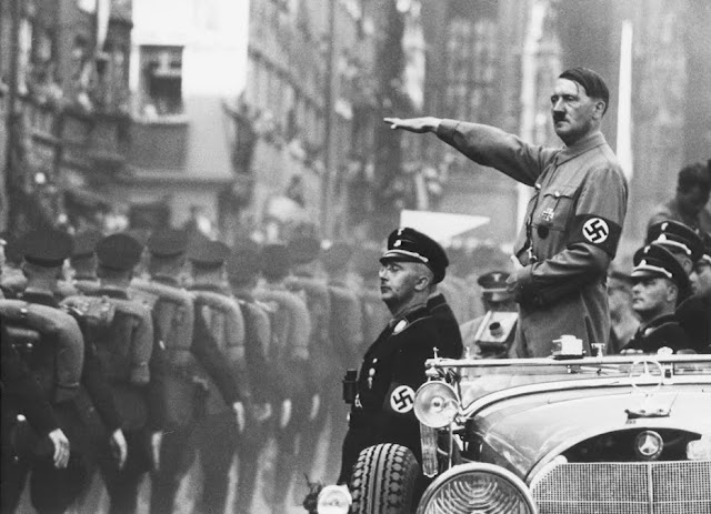 [Max+Weber+concept+of+charismatic+authority+charisma+cult+Adolf+Hitler+parade+review+from+car.jpg]
