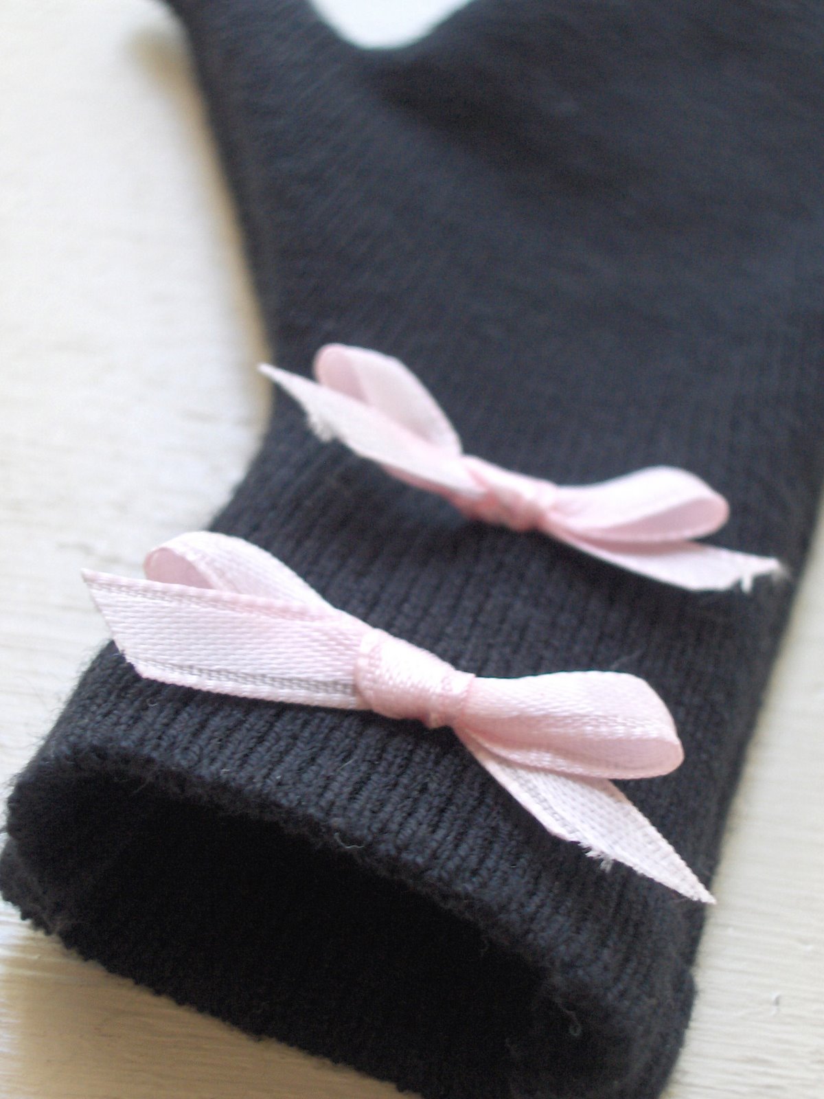 [close+up+mitten.jpg]