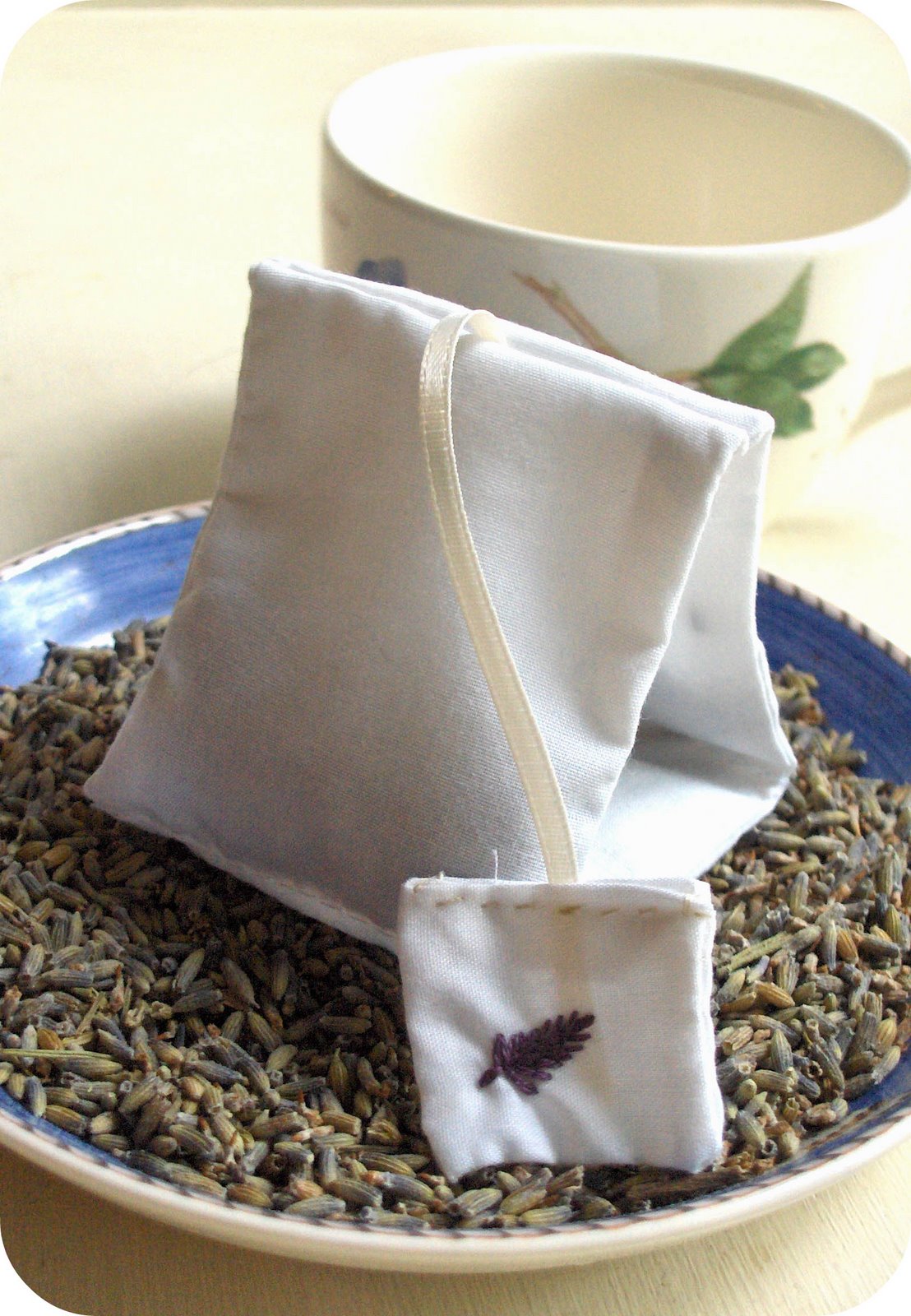[lavender+sachet+3.jpg]