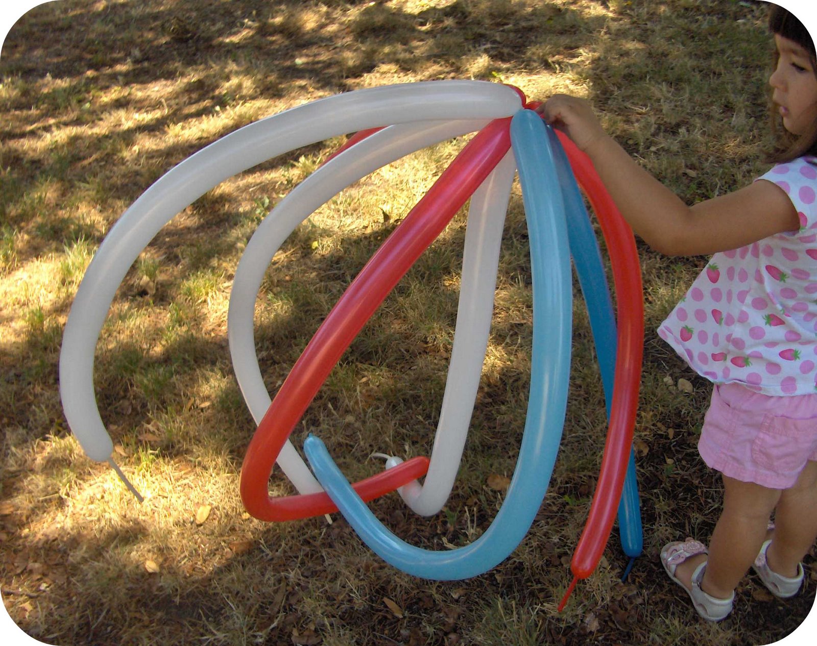 [firework+balloons+2.jpg]