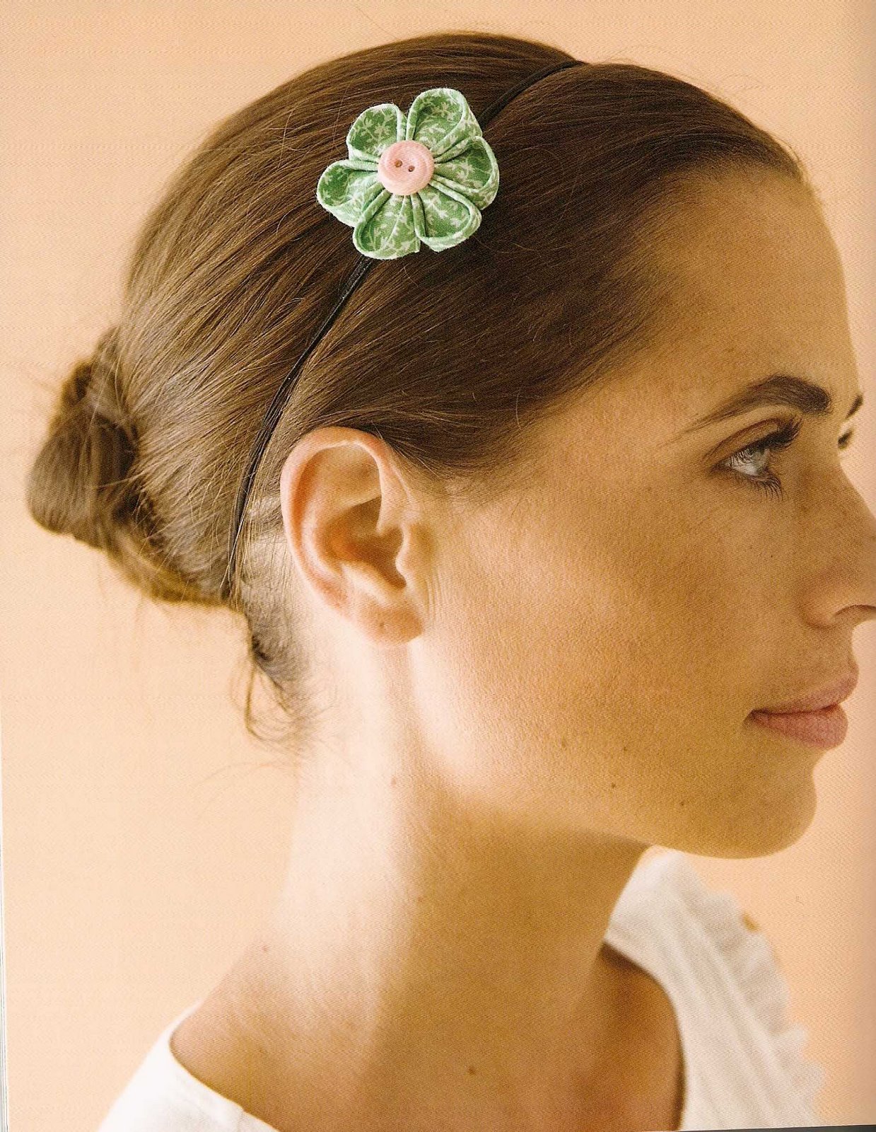 [kanzashi+in+bloom+3.jpg]