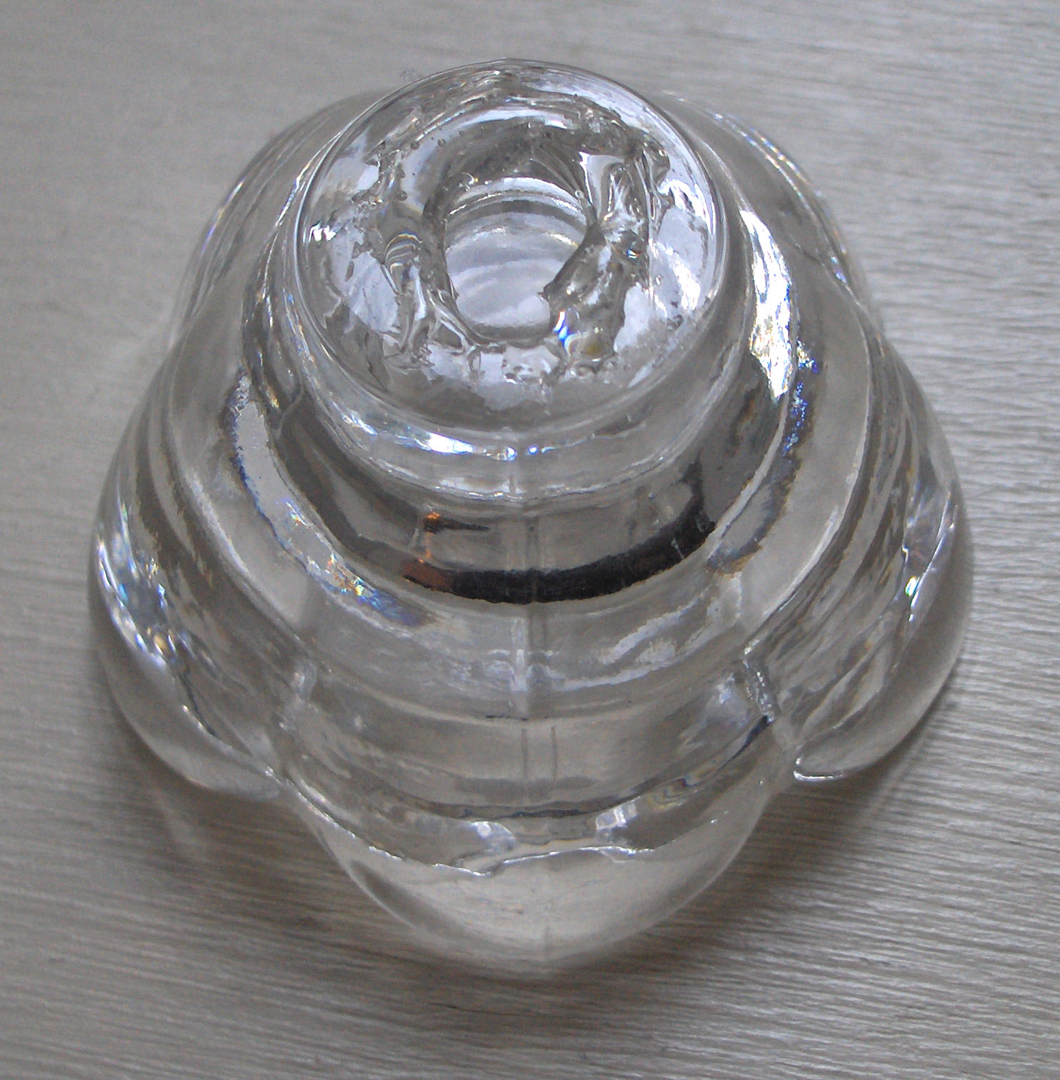 [candle+holder+with+glue.jpg]