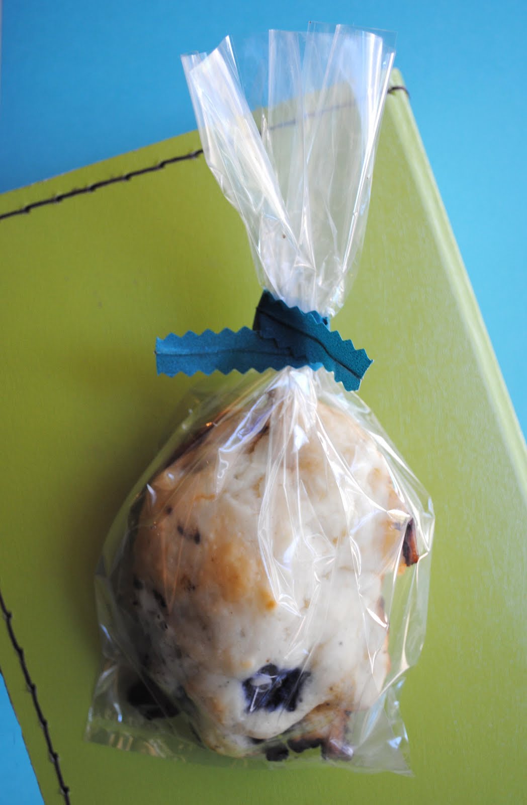 zakka life How To Make a Pretty Twist Tie