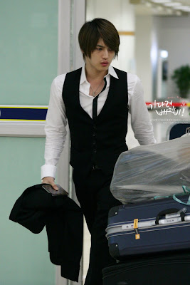 [Pic][23.06.10] Jaejoong at Gimpo airport Hot+%286%29