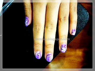 grey sakura purple batik flower nail art during workshop