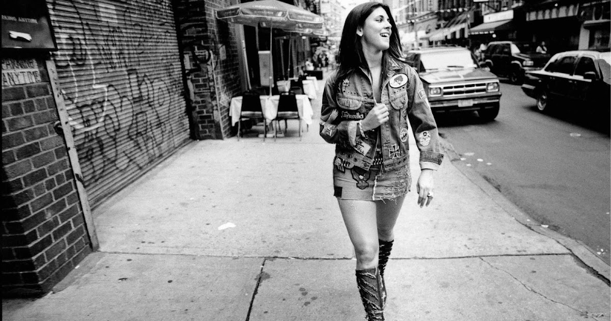 Jamie-Lynn Sigler Wallpaper