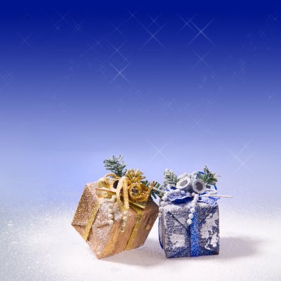 [christmas_snow_presents.jpg]