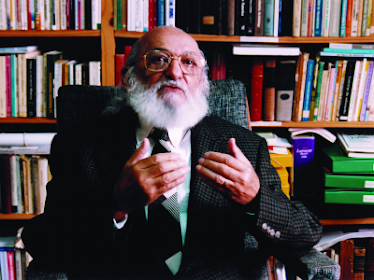 Paulo Freire