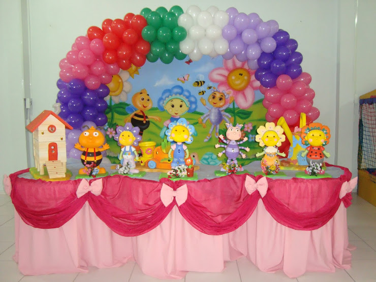 FESTA FIFI E OS FLORIGUINHOS