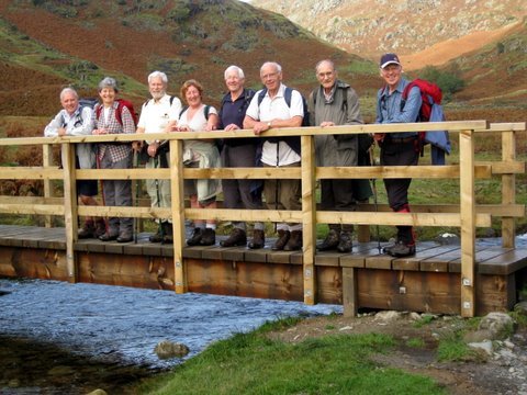 [B+Party+on+route+to+Easdale+tarn.JPG]