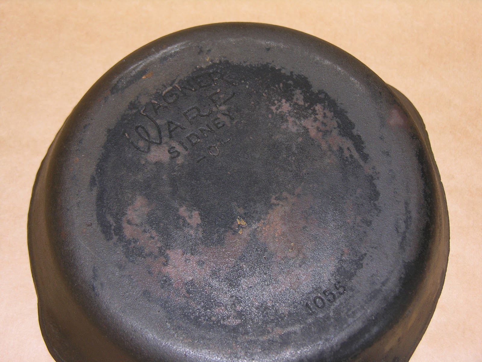 Collectible Corner Vintage Cast Iron Skillets