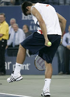 Así se rasca el culo Nadal Novak Djokovic imitacion Nadal