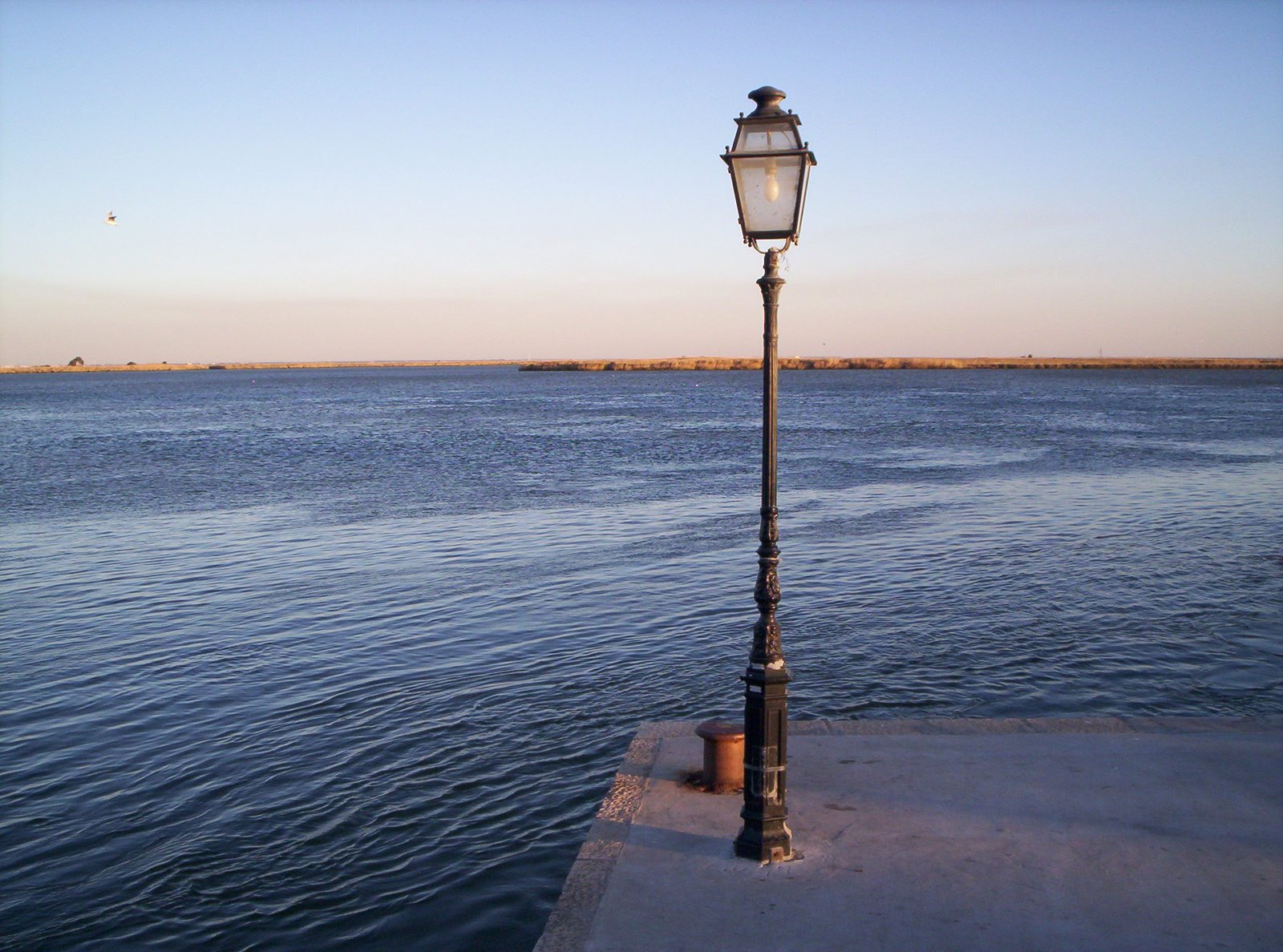 [2008+026.JPG]