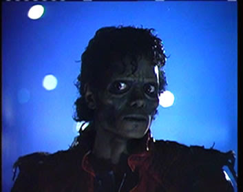 http://4.bp.blogspot.com/_l8d2NP-0z8o/SlrMO8xYUII/AAAAAAAAAKs/x-NJ8eBbbh0/s400/michael-jackson-zombie-thriller.jpg