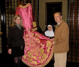 [BARNES.ESPOSA.TUNICA.jpg]