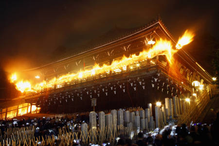 [20090301お水取り.jpg]