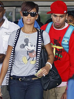 [rihanna+with+vest]