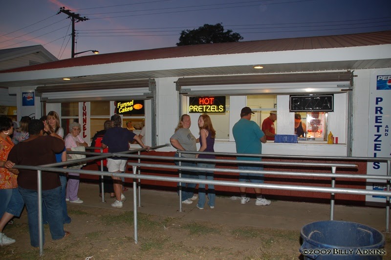 THE BALLOON MAN SHARPTOWN, MD FIREMAN'S CARNIVAL (CONT'D)