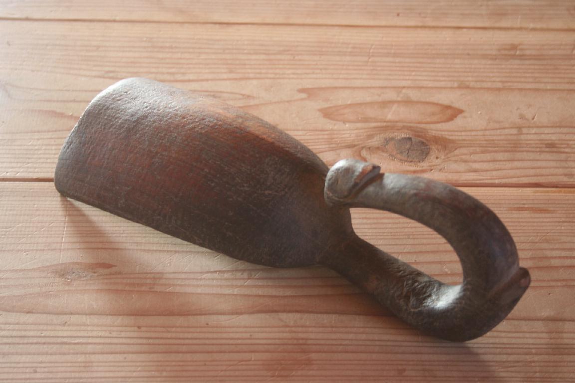 [フィリピンのスコップ.jpg]