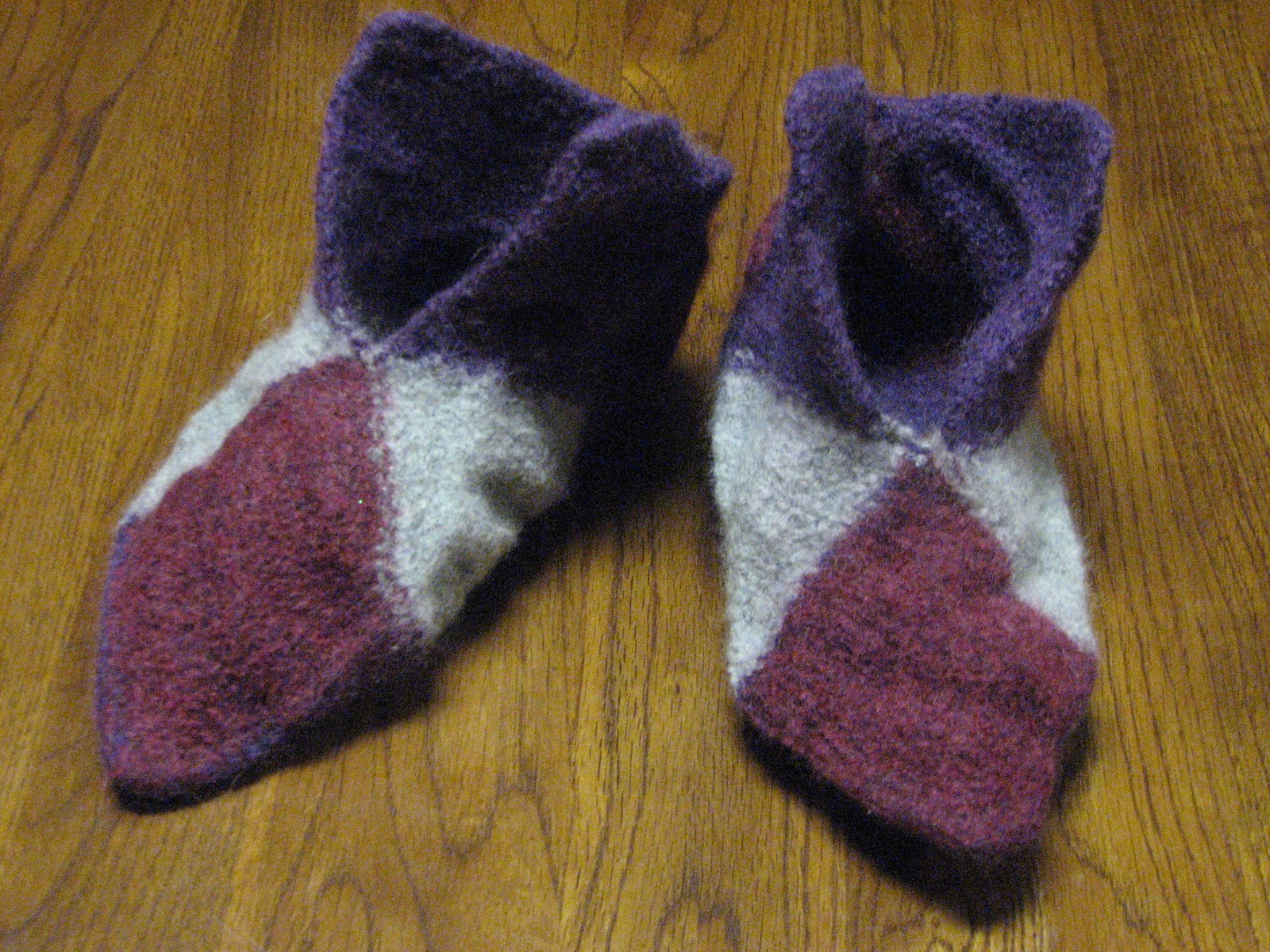 Sheilas Stamping Stuff: Norwegian House Slippers